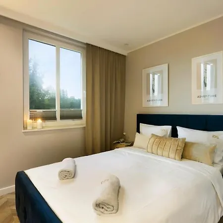 Elite Kosciuszki Lux Daire